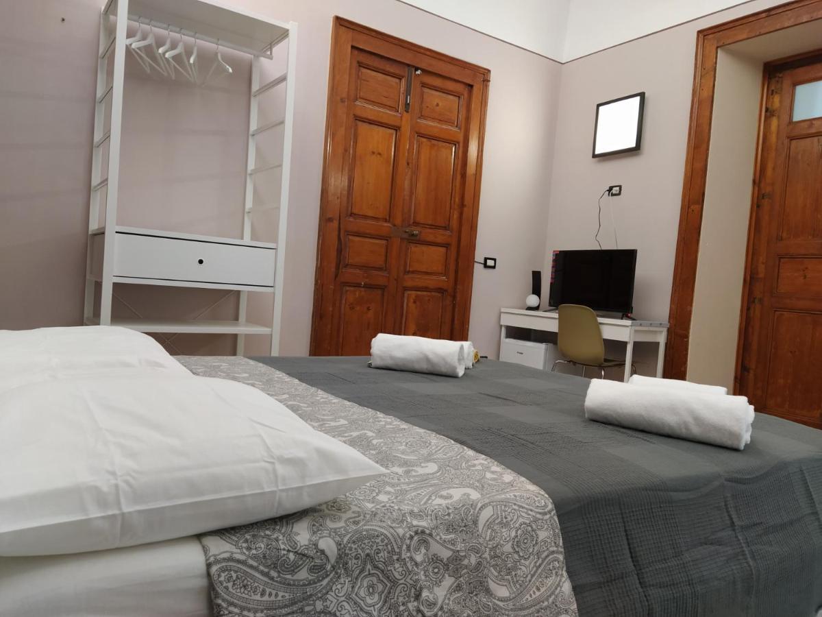 Le Nereidi B&B Acireale Centro Extérieur photo